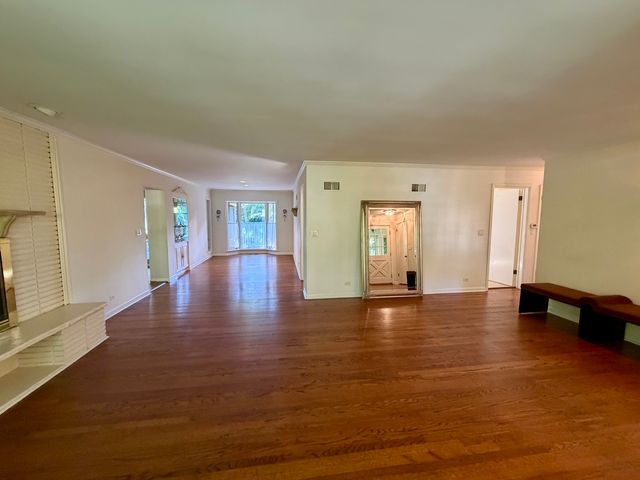 1415 Burr Oak Drive, Glenview, IL 60025