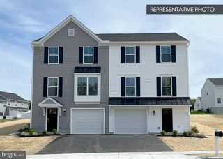 708 DEERFIELD BLVD #LOT 2, Pennsburg, PA 18073