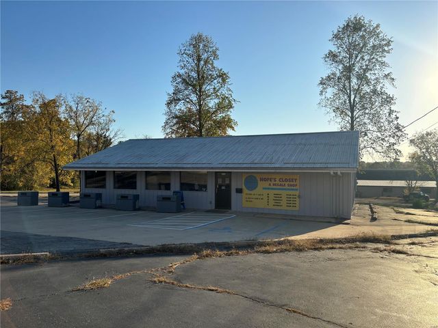 430 Kitchell Avenue, St Clair, MO 63077
