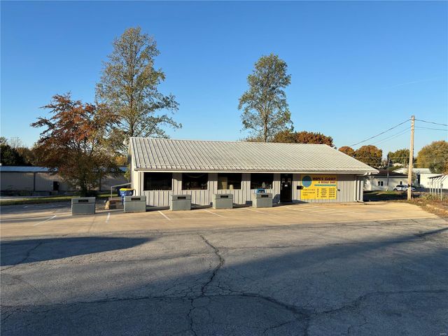 430 Kitchell Avenue, St Clair, MO 63077