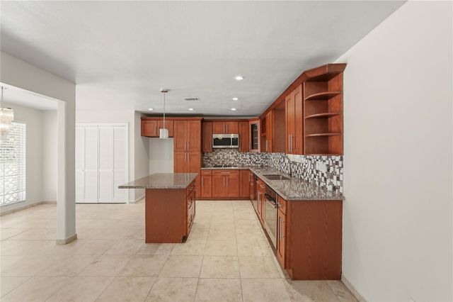 5111 Debeney Drive, Houston, TX 77039