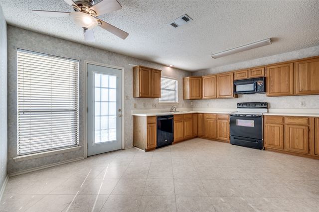 3006 Presidio Circle, Carrollton, TX 75007