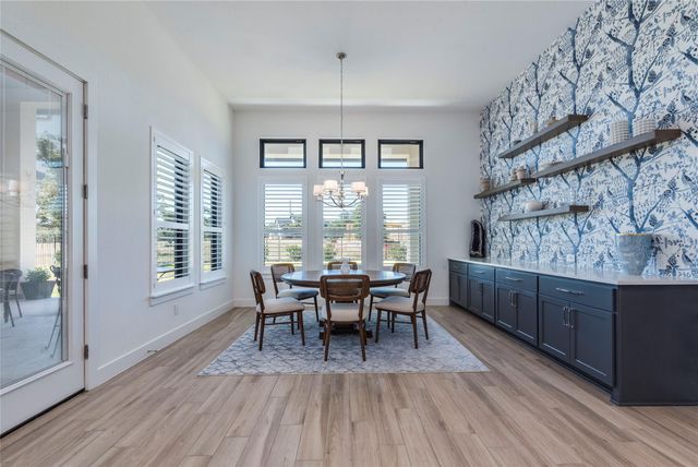 108 Gaucho WAY, Dripping Springs, TX 78620