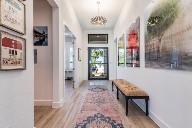 108 Gaucho WAY, Dripping Springs, TX 78620