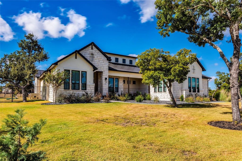 108 Gaucho WAY, Dripping Springs, TX 78620