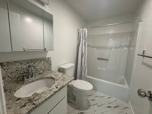 59 Kennedy Drive 59, Chelmsford, MA 01863
