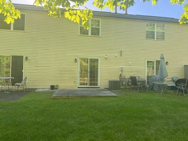 59 Kennedy Drive 59, Chelmsford, MA 01863