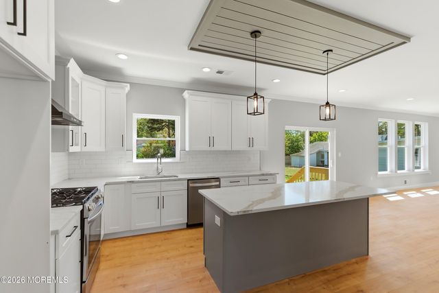 514 Barnegat Avenue, Toms River, NJ 08753