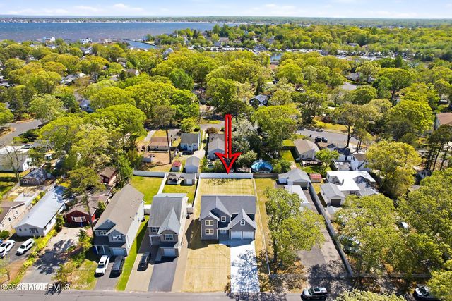 514 Barnegat Avenue, Toms River, NJ 08753