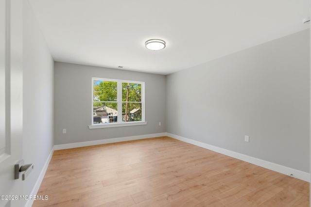 514 Barnegat Avenue, Toms River, NJ 08753