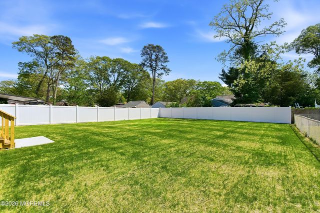 514 Barnegat Avenue, Toms River, NJ 08753
