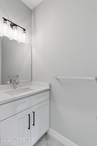 514 Barnegat Avenue, Toms River, NJ 08753