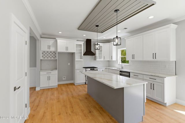 514 Barnegat Avenue, Toms River, NJ 08753