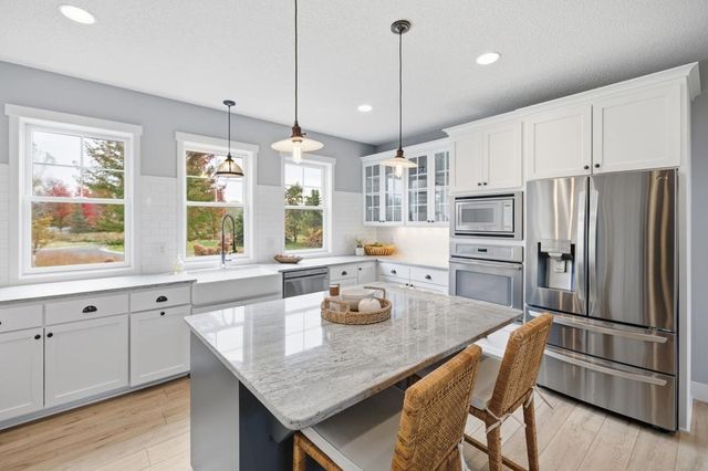 10144 Tapestry Hill, Lake Elmo, MN 55042