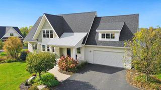 10144 Tapestry Hill, Lake Elmo, MN 55042