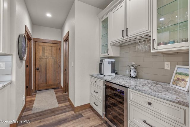 12835 N Sunflower Loop, Hayden, ID 83835