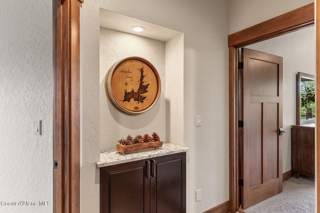 12835 N Sunflower Loop, Hayden, ID 83835