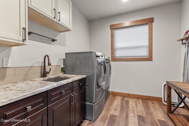 12835 N Sunflower Loop, Hayden, ID 83835