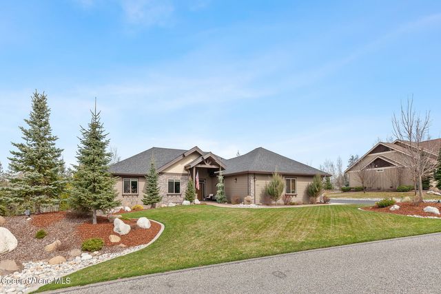 12835 N Sunflower Loop, Hayden, ID 83835