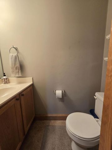 4205 Merrimac Lane N 57, Minneapolis, MN 55446