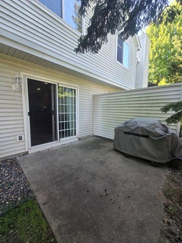 4205 Merrimac Lane N 57, Minneapolis, MN 55446