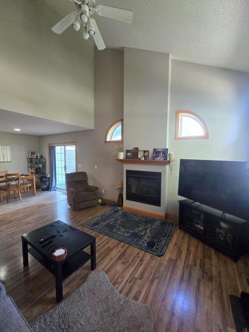 4205 Merrimac Lane N 57, Minneapolis, MN 55446