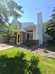 4205 Merrimac Lane N 57, Minneapolis, MN 55446