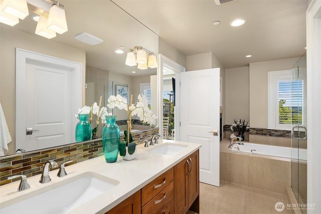 20 6th Street, Kirkland, WA 98033