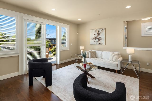 20 6th Street, Kirkland, WA 98033