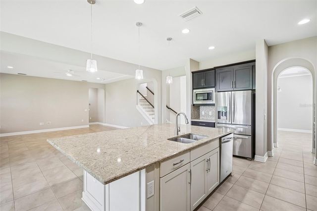 2589 GWYNHURST BOULEVARD, Wesley Chapel, FL 33543