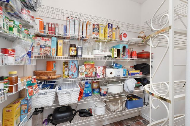 56 Judy Court, Corrales, NM 87048