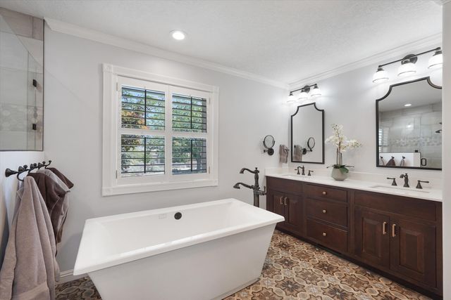 56 Judy Court, Corrales, NM 87048