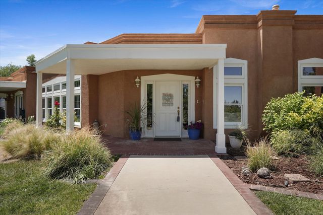 56 Judy Court, Corrales, NM 87048