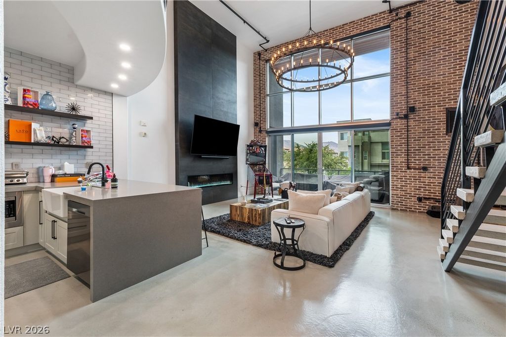11441 Allerton Park Drive 206, Las Vegas, NV 89135