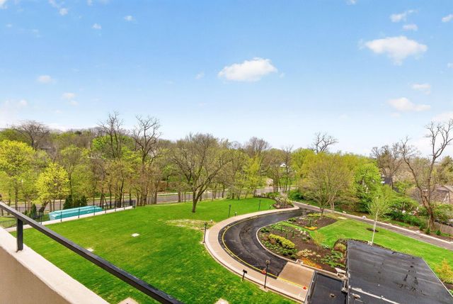 1000 Urlin Avenue, 501, Columbus, OH 43212