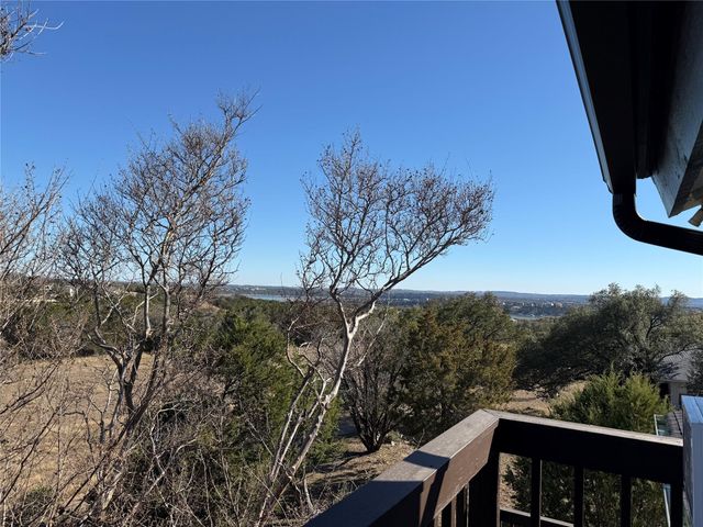 3205 Mac Arthur Ave B, Lago Vista, TX 78645