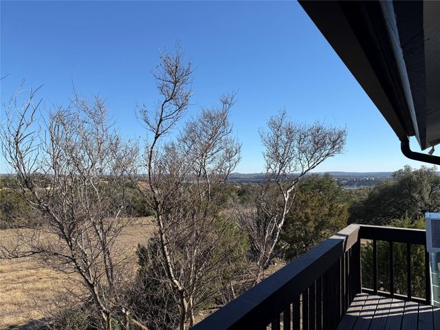 3205 Mac Arthur Ave B, Lago Vista, TX 78645