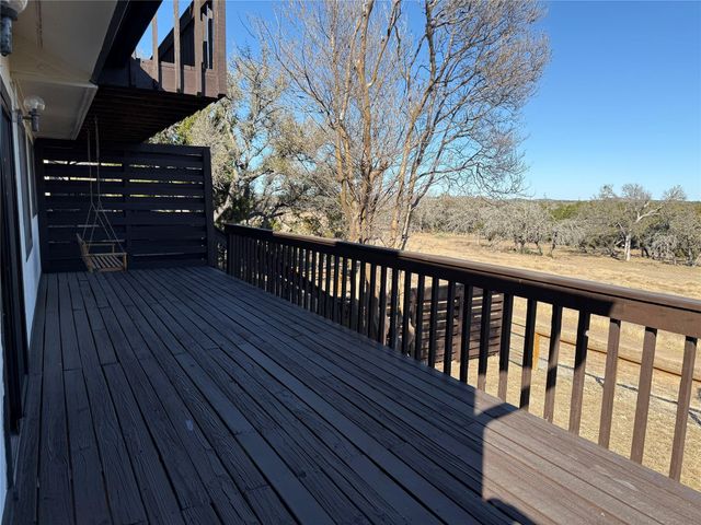 3205 Mac Arthur Ave B, Lago Vista, TX 78645