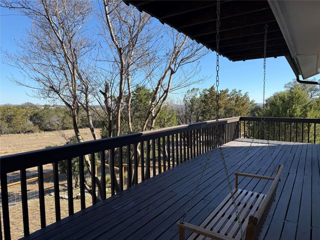 3205 Mac Arthur Ave B, Lago Vista, TX 78645