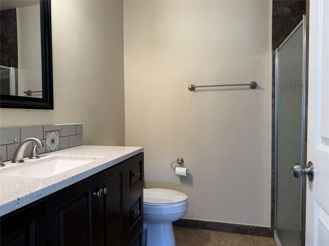 3205 Mac Arthur Ave B, Lago Vista, TX 78645