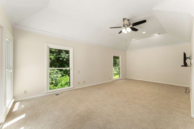 8475 McCrory Ln, Nashville, TN 37221