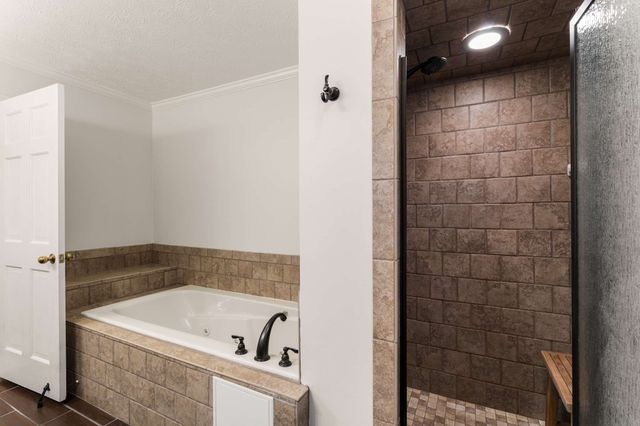 8475 McCrory Ln, Nashville, TN 37221