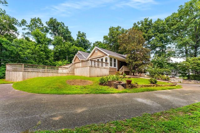 8475 McCrory Ln, Nashville, TN 37221