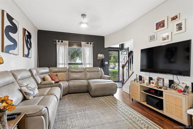 3046 Coddington Avenue, Bronx, NY 10461