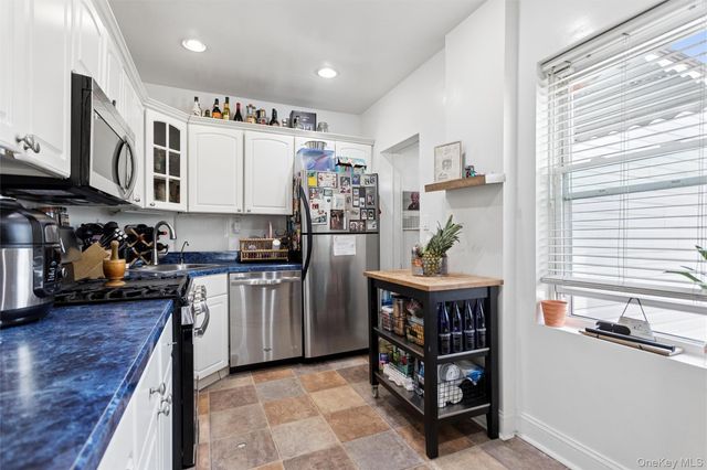 3046 Coddington Avenue, Bronx, NY 10461