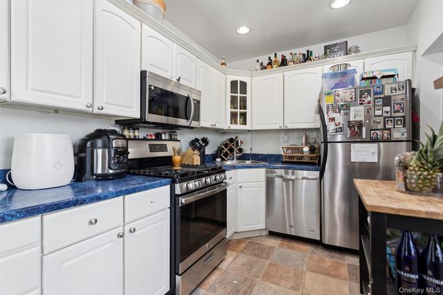 3046 Coddington Avenue, Bronx, NY 10461