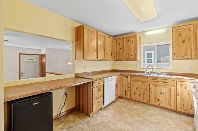 1026 Summit Avenue, South Saint Paul, MN 55075