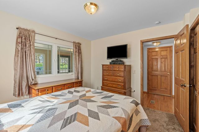 1026 Summit Avenue, South Saint Paul, MN 55075