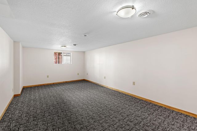 1026 Summit Avenue, South Saint Paul, MN 55075