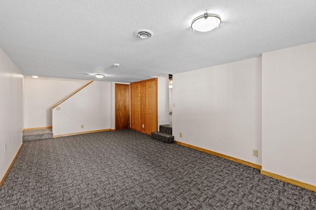 1026 Summit Avenue, South Saint Paul, MN 55075